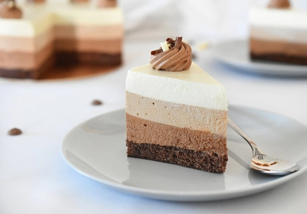 driedubbele chocoladetaart