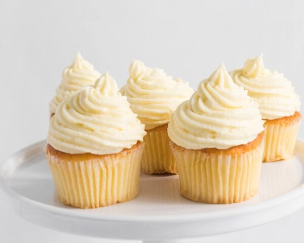 bam vanillepasta in mini cheesecake taartjes
