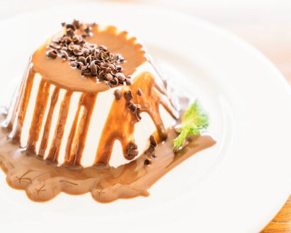 panna cotta met toffeesaus