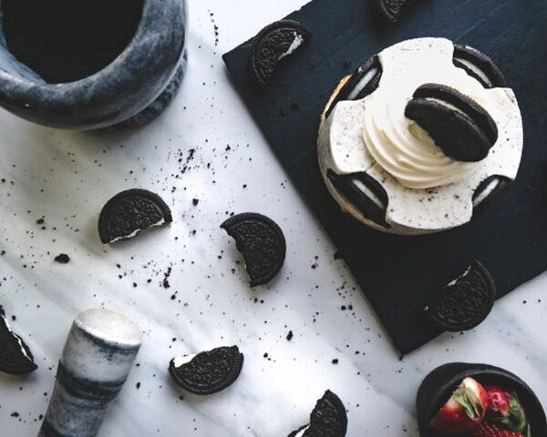 no-bake cake met oreo koekjes