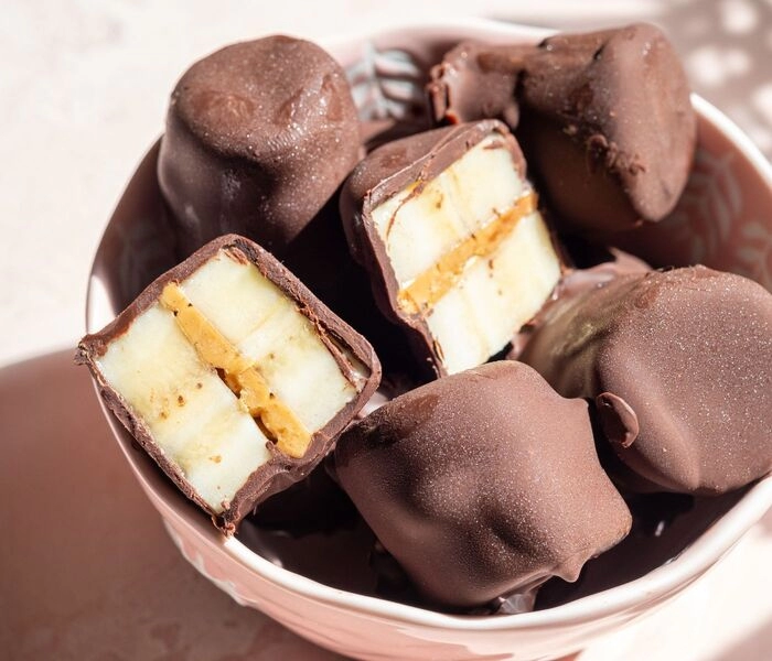 bevroren chocolade-banaan snack