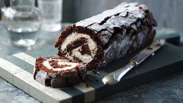 chocoladeroulade met vanilleroom